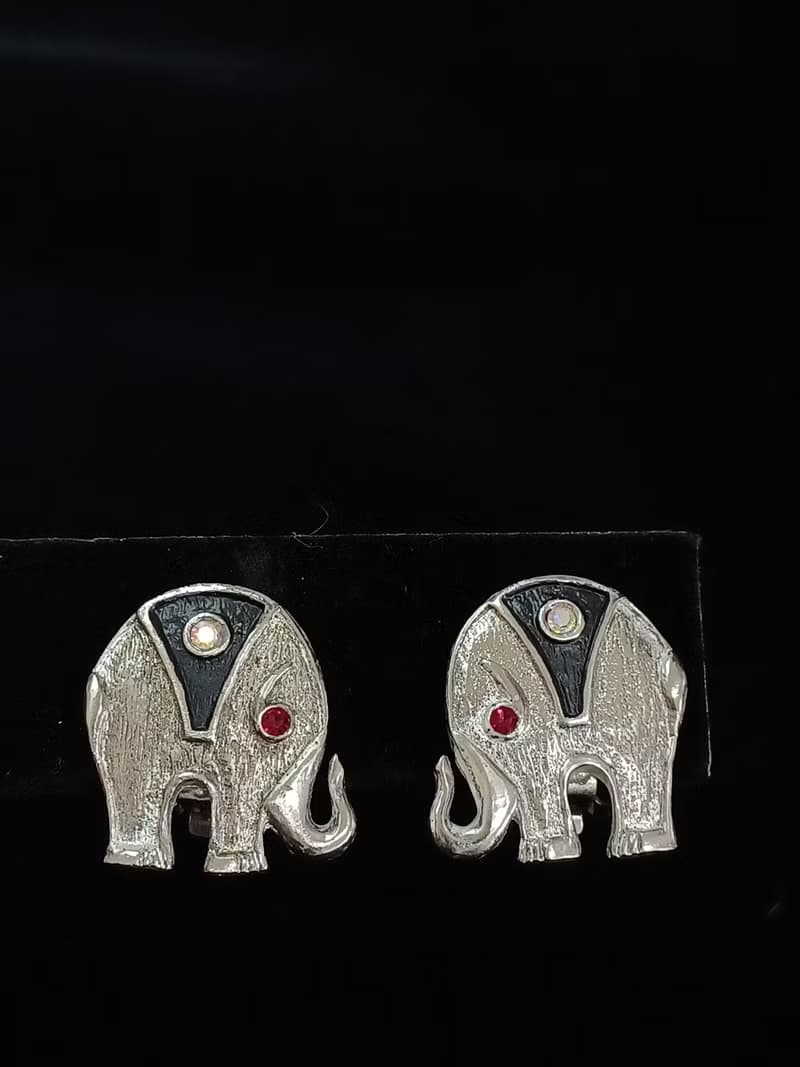 vintage jewelry  古董夾式耳環 吉象如意