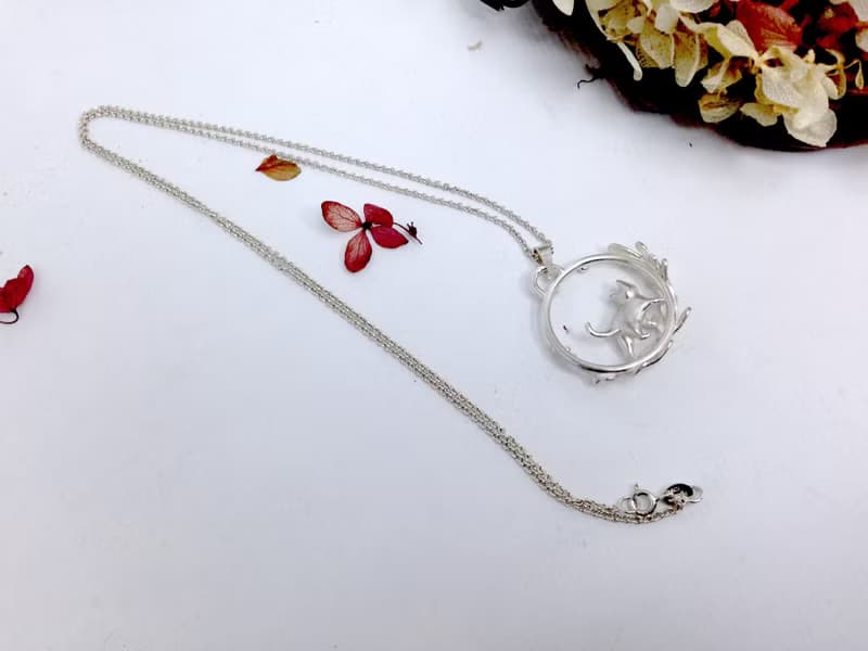 貓奴 生日 週年 愛情 情人節禮物 手工訂作 純銀花圈走路貓項鍊