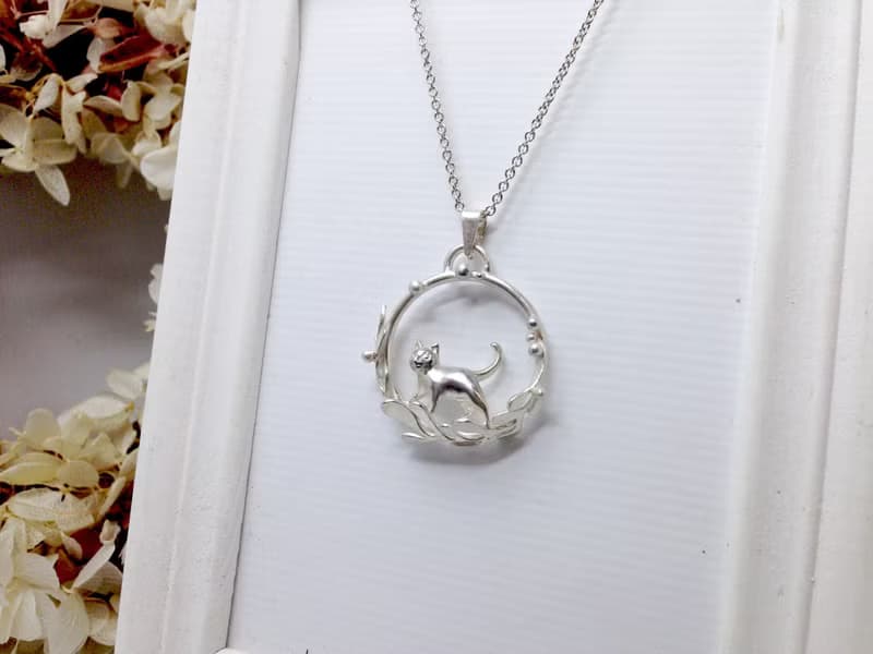 貓奴 生日 週年 愛情 情人節禮物 手工訂作 純銀花圈走路貓項鍊