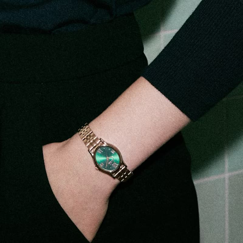 【Ven & Qu】Gem 玫瑰金祖母綠手錶 – 23×27 mm 不鏽鋼錶殼