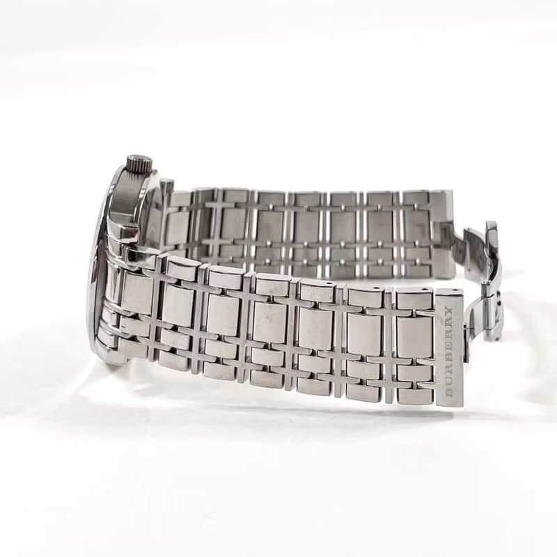 【日本直送 中古美品】バーバリー BURBERRY 腕時計 BU1364 ステンレススチール シルバー クオーツ ブラック ラウンド
