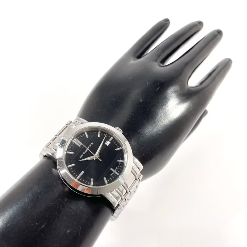【日本直送 中古美品】バーバリー BURBERRY 腕時計 BU1364 ステンレススチール シルバー クオーツ ブラック ラウンド