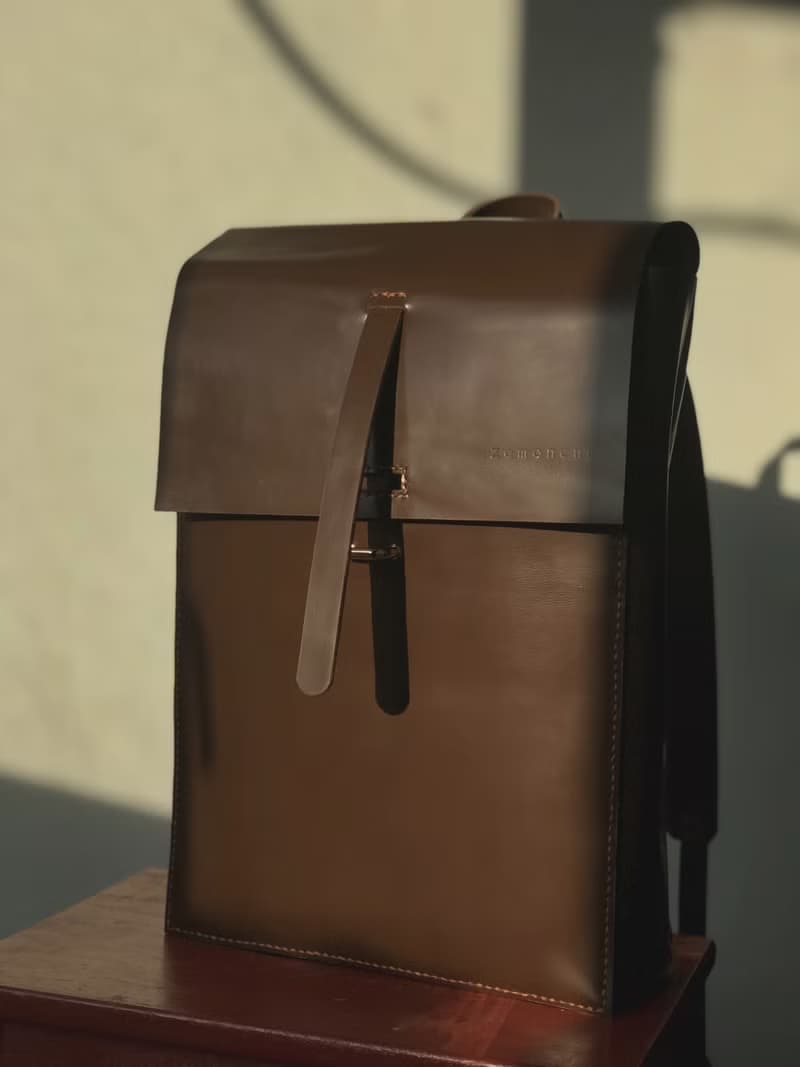 Zemoneni 全手作 朱古力後背包 電腦包 工作背包 棕色 香港設計
