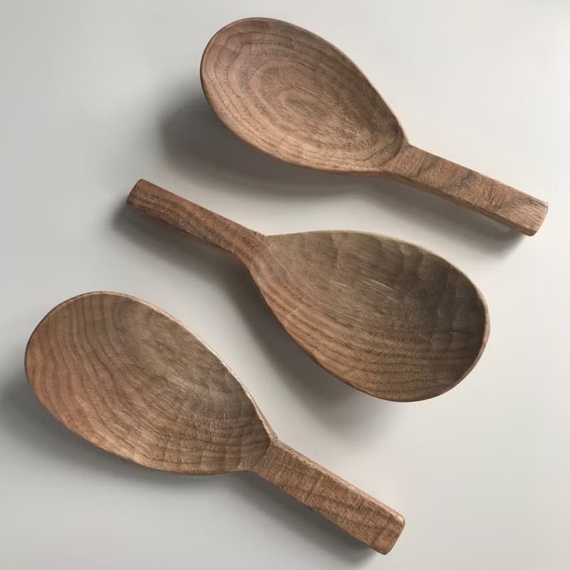 クルミの鋸目のサーバースプーン　レンゲタイプ