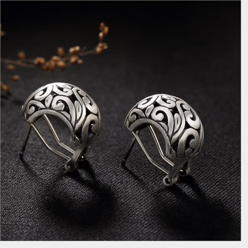S 925 Sterling Silver Women Handmade Fine Jewelry Vintage Engraved Stud Earrings