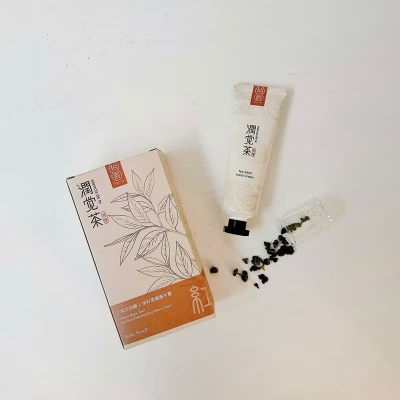 【茶寶 潤覺茶】紅玉伯爵茶籽柔嫩護手霜 50ml 柔嫩撫紋/交換禮物