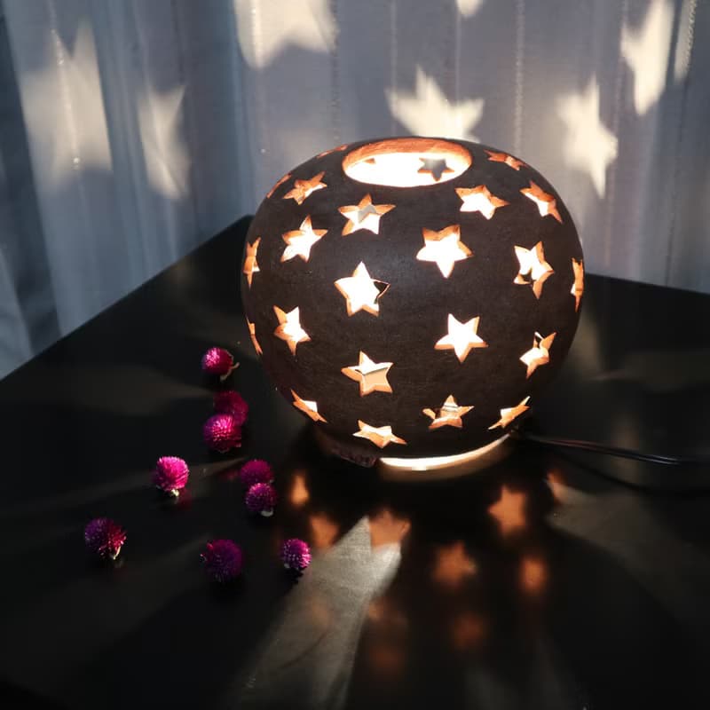 ランプシェード　手びねり　陶器　陶芸作家