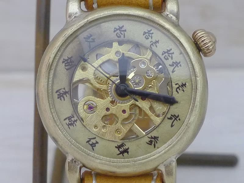 倭ノ刻手巻一 旧漢数字インデックス ミシンステッチベルト 手巻きBrass34mm 手作り腕時計 BHW148