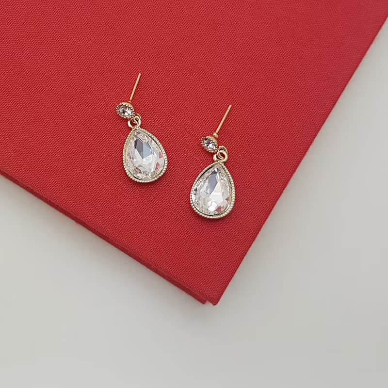 14kgf CZ white drop crystal stud earring