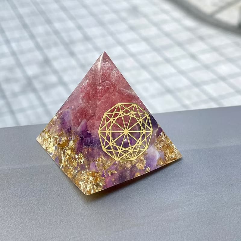 【草莓晶+紫水晶】奧根能量塔Orgonite (6cm/5cm/4cm)