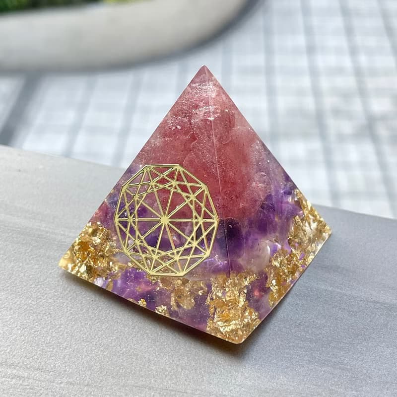 【草莓晶+紫水晶】奧根能量塔Orgonite (6cm/5cm/4cm)