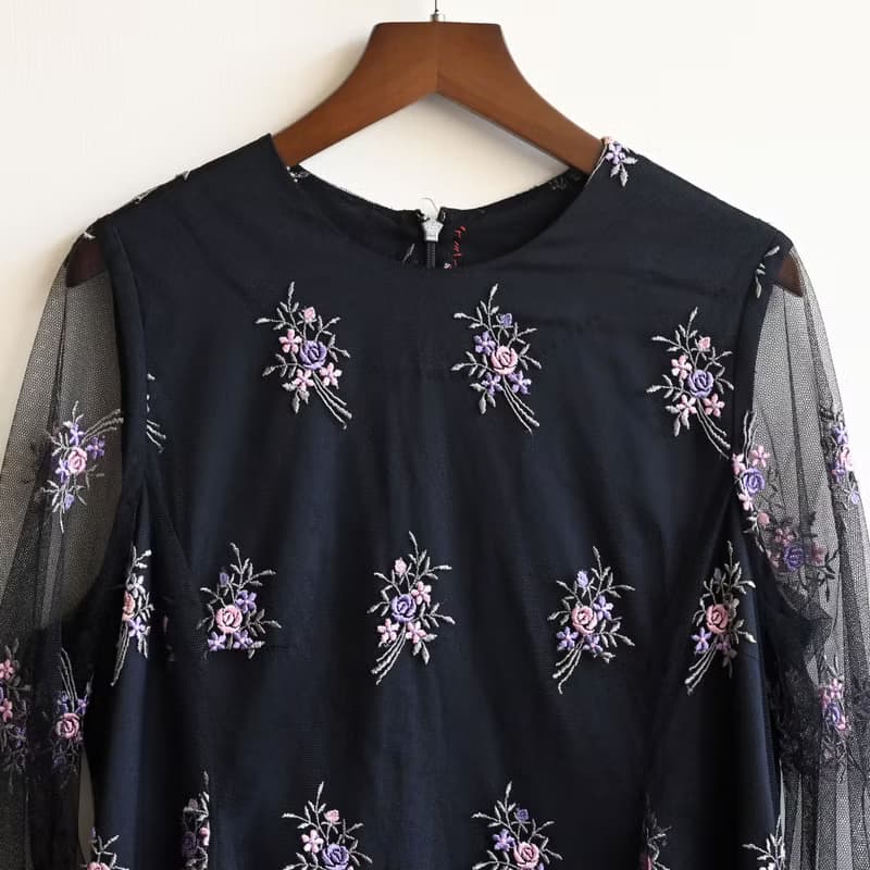 【蛋植物古著】薔薇花束紗質刺繡短袖古著洋裝