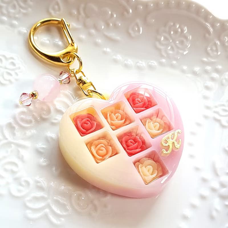 愛心字母盒子玫瑰巧克力鑰匙圈 個人化