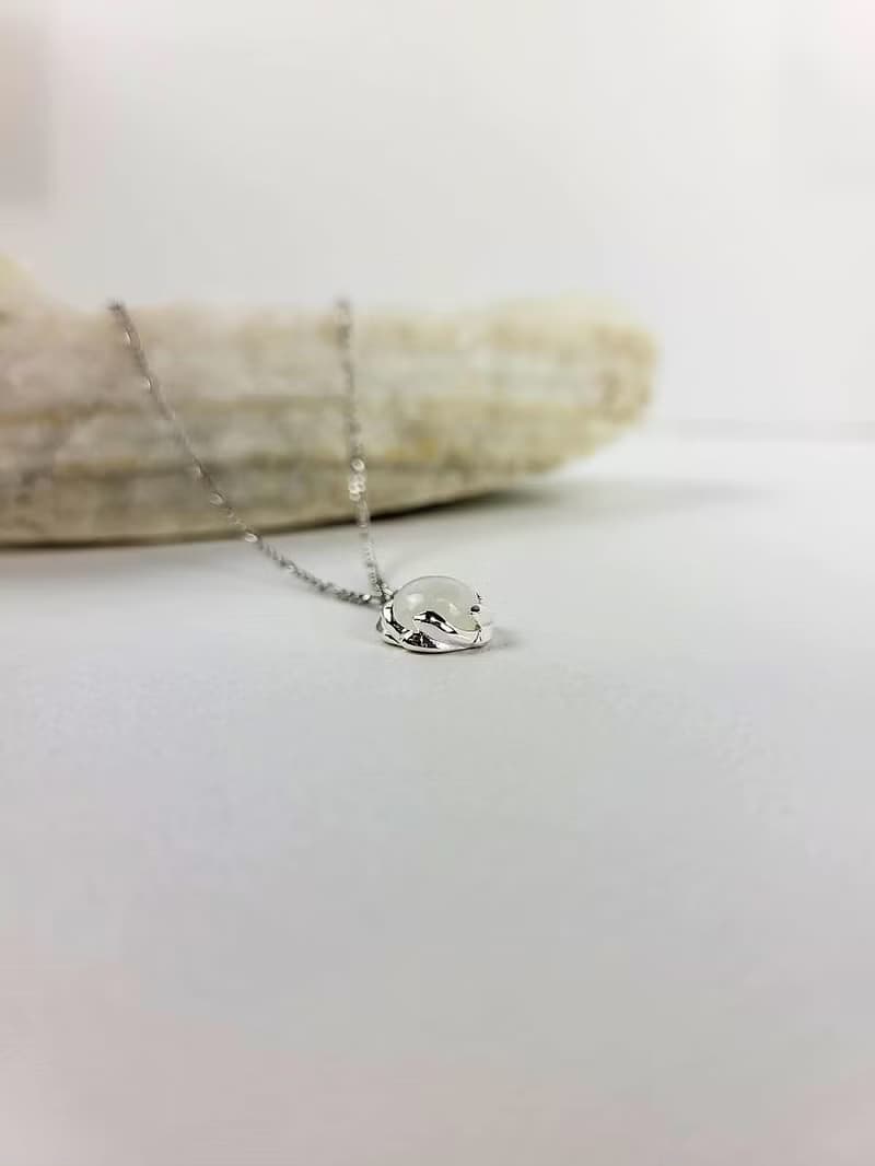 A.pearl 彩虹光 月光石 純銀項鍊 / 水晶氣質款 / 輕珠寶
