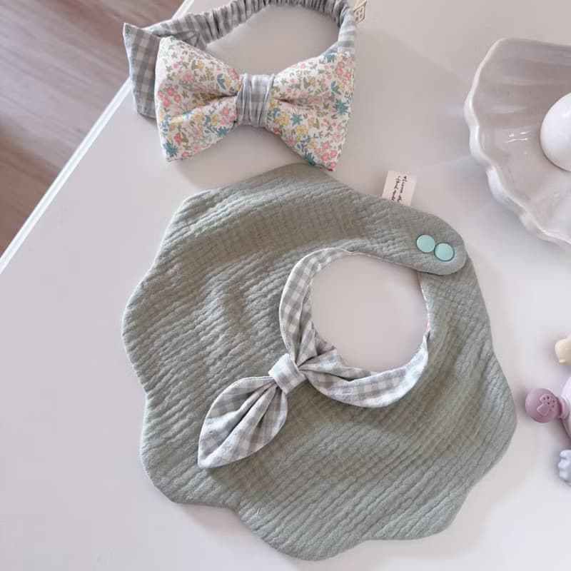 (可單買) 春野糖花 三件組 韓國天然染色公主花瓣領兜