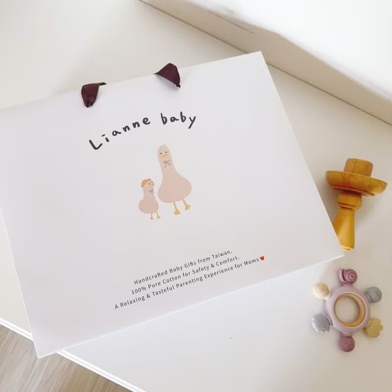 (可單買) 春野糖花 三件組 韓國天然染色公主花瓣領兜