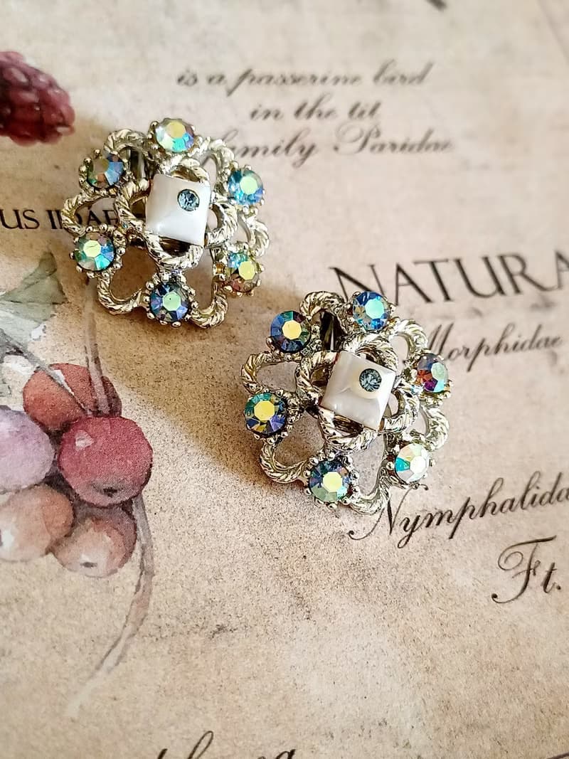 vintage jewelry  唯美極光萊茵六角星 夾式耳環
