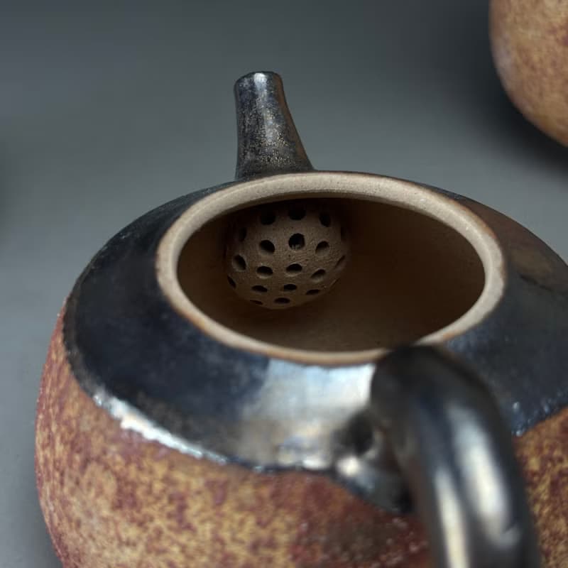 良時美器|台灣陶藝作家周聖鈞 眩泥茶壺組一壺兩杯一茶海