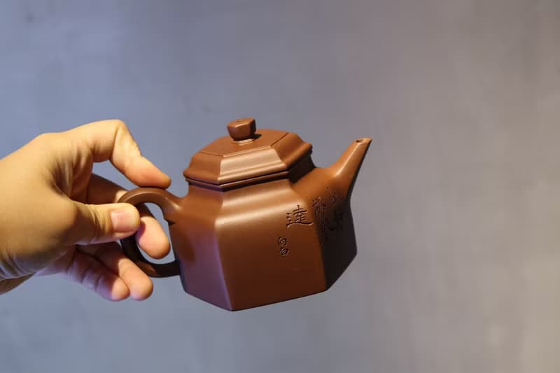 送禮紫砂壺茶壺六方德钟   底槽清 300ml 李爽手工制作   整器磊