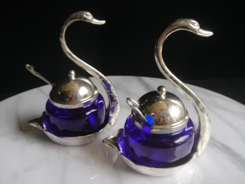 【老時光 OLD-TIME】早期二手國外進口鍍銀藍色玻璃調料器組