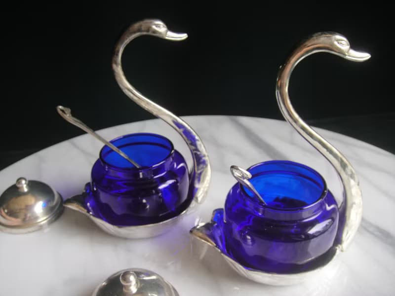 【老時光 OLD-TIME】早期二手國外進口鍍銀藍色玻璃調料器組