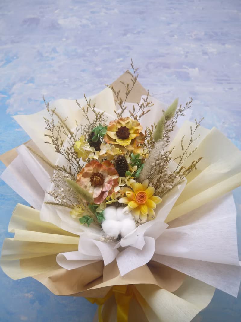 追分成功.陽光黃色系.乾燥花.永生花.情人節.生日.畢業花束