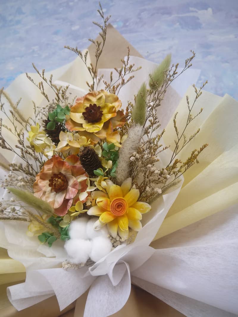 追分成功.陽光黃色系.乾燥花.永生花.情人節.生日.畢業花束