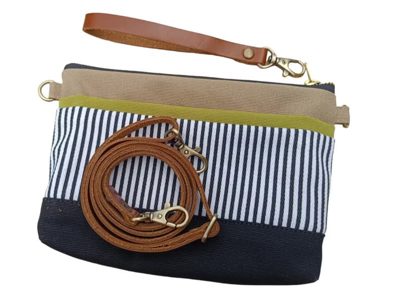手拿包 Lovely Canvas Pouch and Crossbody, Striped Design 化妝包 /收納袋