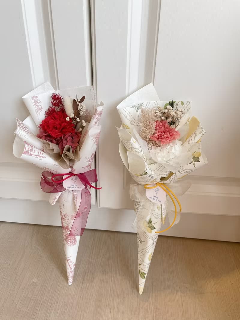 現貨/永生康乃馨/康乃馨甜筒花束/韓式花束/韓式康乃馨/母親節花