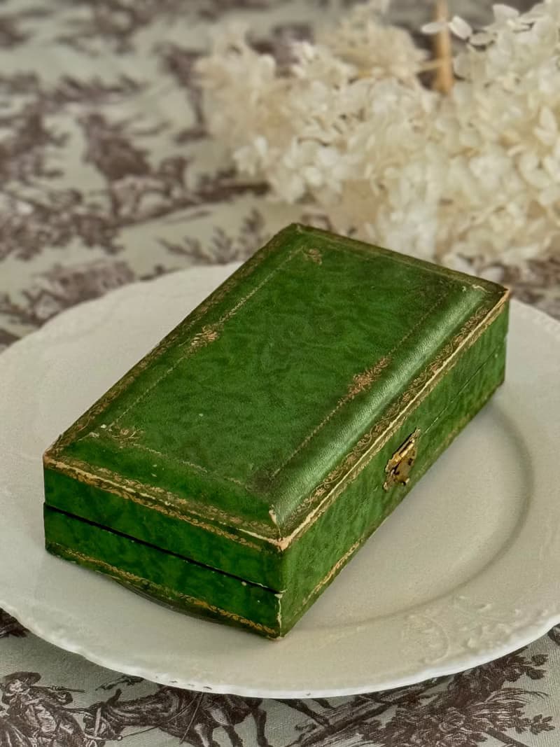 40676-珍藏法國古董CHRISTOFLE鍍銀叉6支附盒