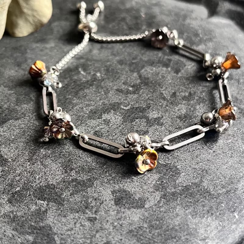 Blossom 繁花水晶花朵手鍊(鐵鏽)  不鏽鋼伸縮調節手鍊