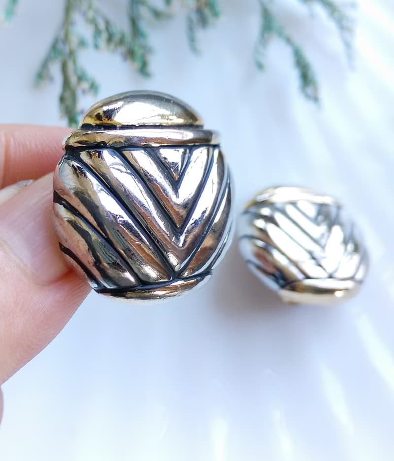 【西洋古董飾品 】銀色調 幾何 摩登 大耳環 夾式耳環