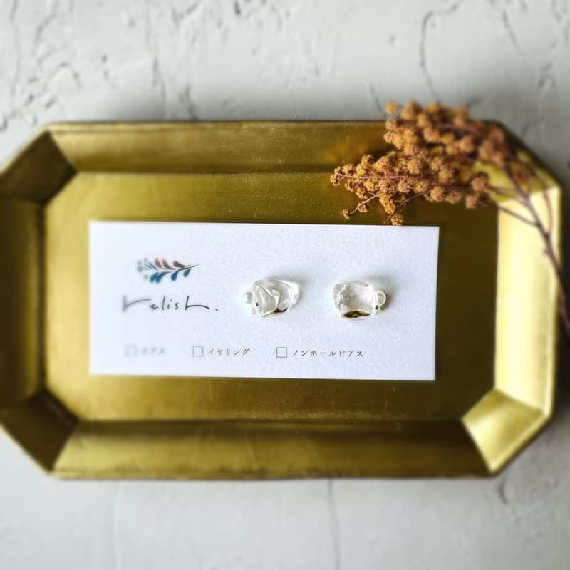 【再販】フォーマル 華やか 水晶 パール 金継ぎ ライン ピアス イヤリング ノンホールピアス 天然石 ゴールド 金   透明 クリア 小ぶり 小さい