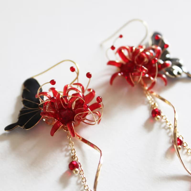 【彼岸花蝴蝶耳環】紅色彼岸花耳環  蝴蝶垂墜 耳環 耳夾