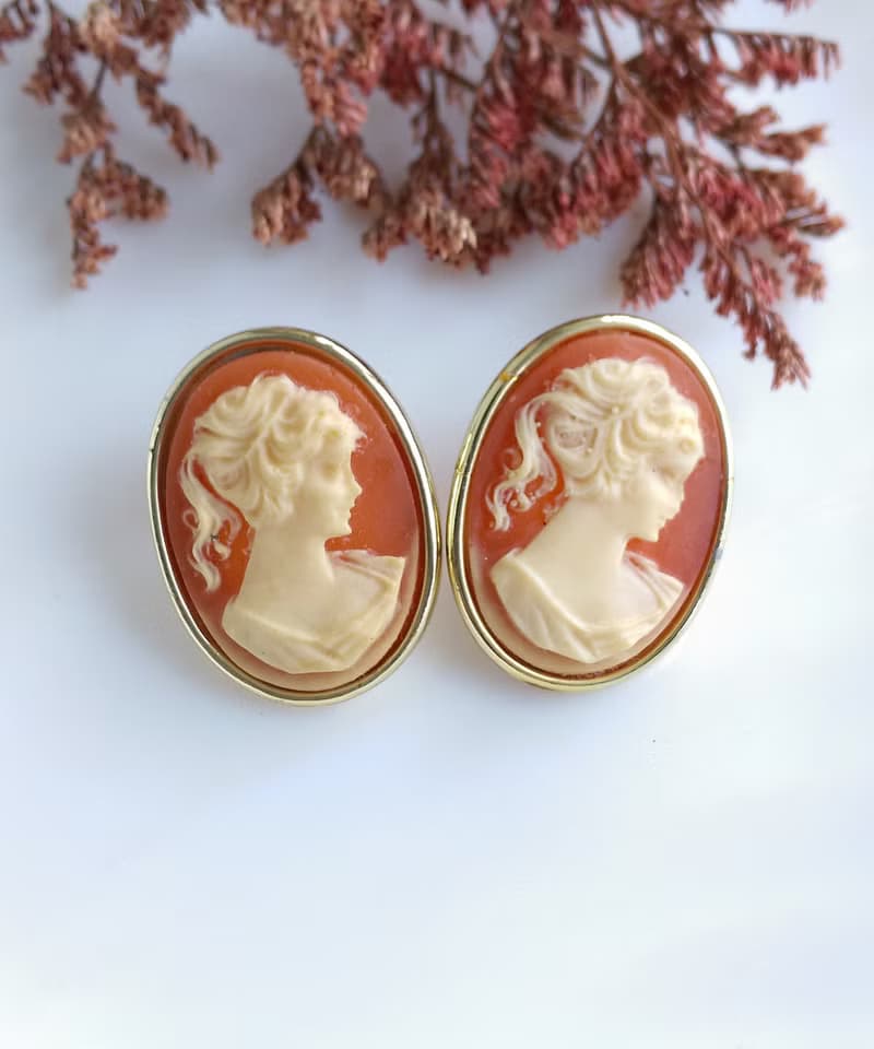 Vintage Jewelry 西洋古董飾品 CAMEO 古典簡約 針式耳環