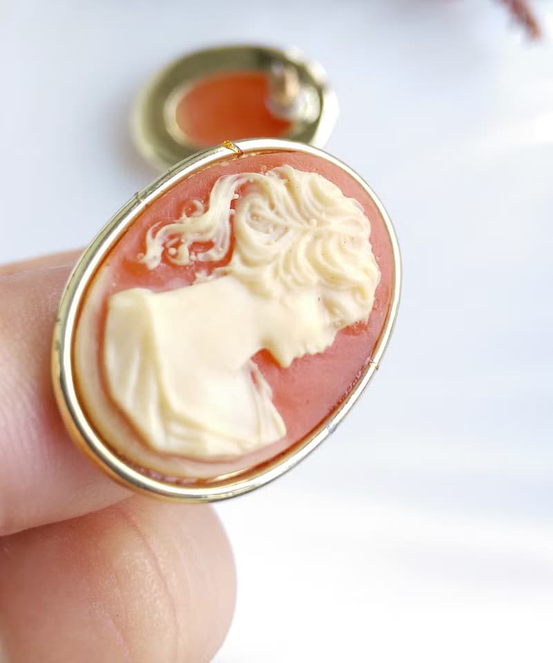 Vintage Jewelry 西洋古董飾品 CAMEO 古典簡約 針式耳環