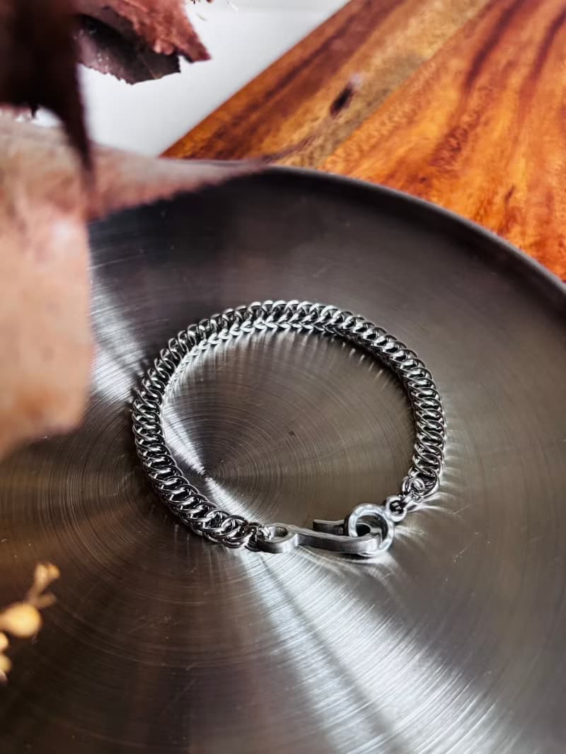 Simply Hooked 簡單優雅 不鏽鋼鈎手鍊 男女款中性