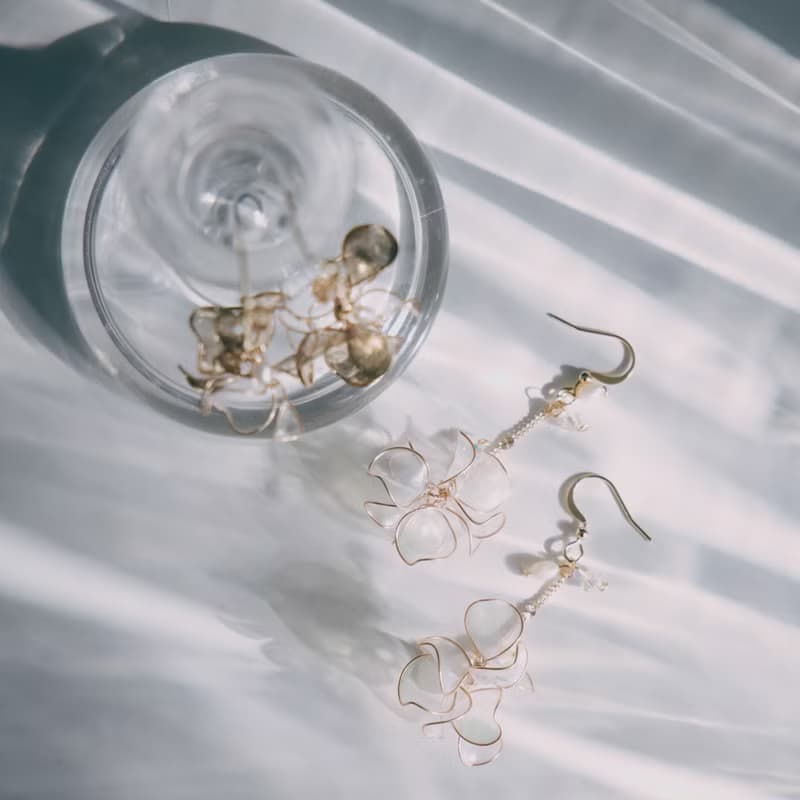 【極光-香檳金】垂墜耳環 | 水晶花飾品 | 新娘飾品 | 交換禮物