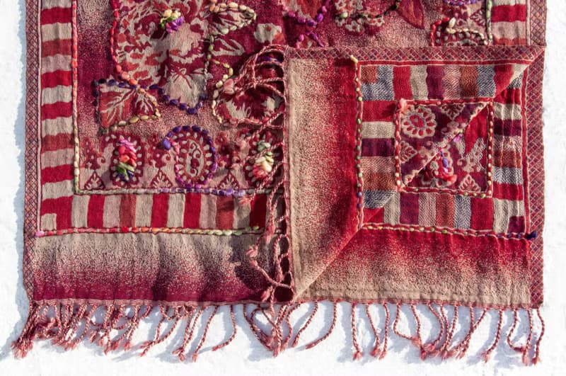 喀什米爾Cashmere/水煮羊毛披肩/針織圍巾/刺繡圍巾/羊絨披巾-花