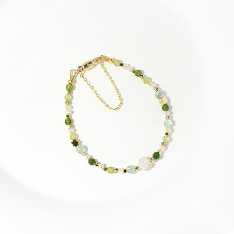 綠色玫瑰花 - 翠幽靈 橄欖石 綠碧璽 白蝶貝 天然石手鍊