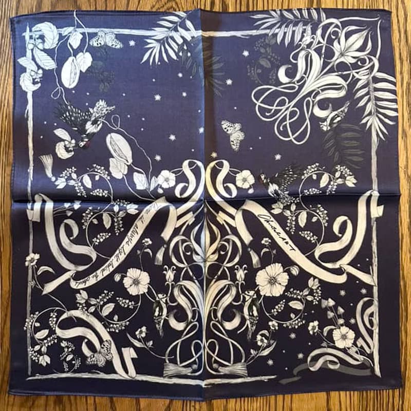 50cm角_silkscarf_キツツキの森柄のシルクスカーフ　ChristalART
