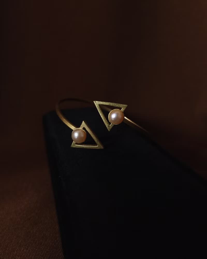 珍珠黃銅手環 / 幾何學