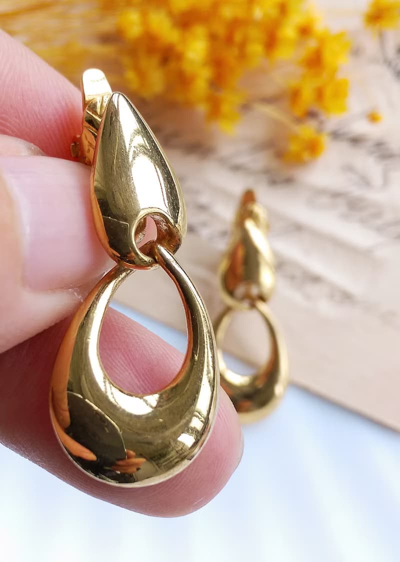 Vintage Jewelry 西洋古董飾品 TRIFARI 金色調 經典 夾式耳環