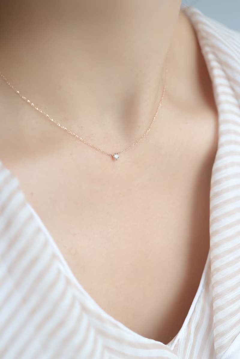 純18K Tint Diamond Necklace 0.10 ct 六爪簡約鑽石項鍊