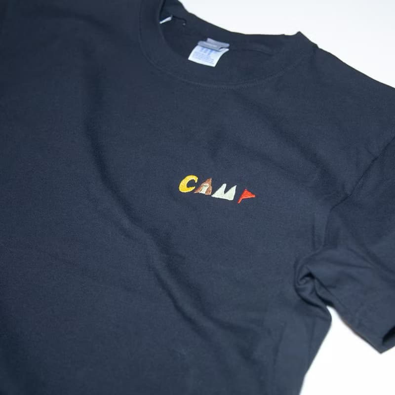 父の日のギフトに。キャンプ　刺しゅう Tシャツ　ユニセックスS〜XXXL、レディースS〜L　Tcollector