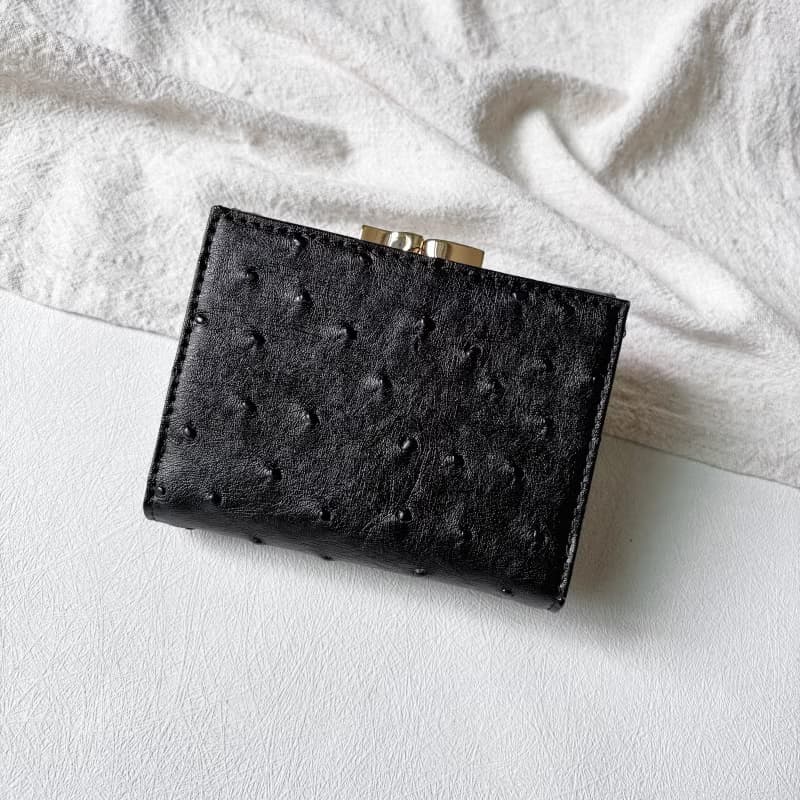 Vintage Vivienne Westwood 黑色鴕鳥壓紋口金短夾