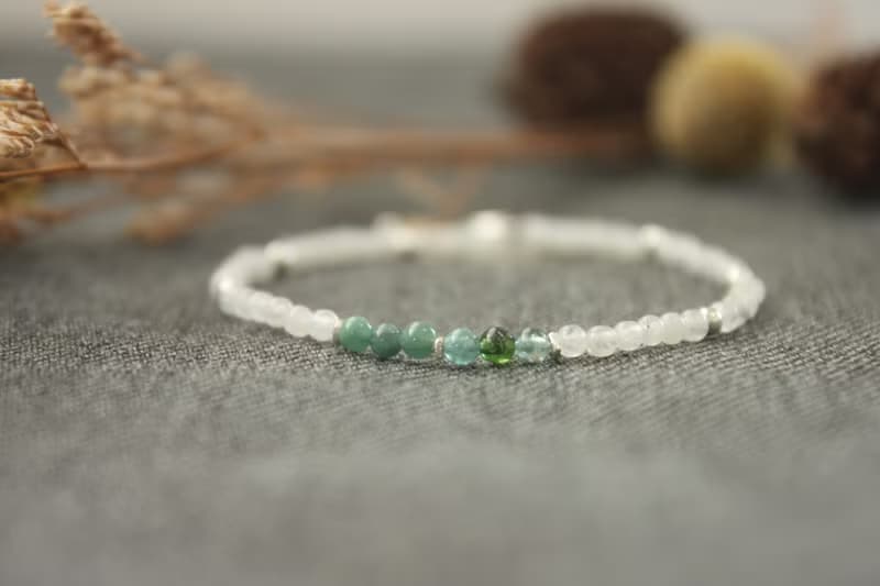 【純銀極細手鍊】月光石/碧璽。設計師手作商品