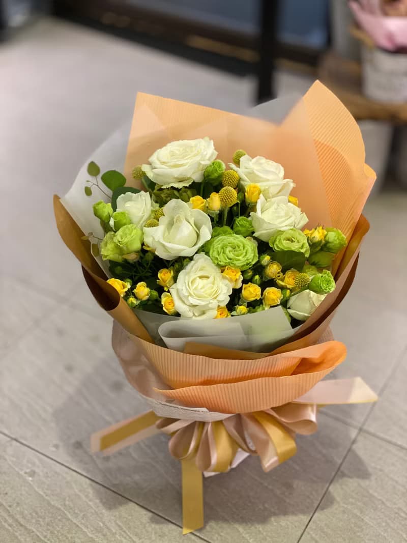 玫瑰桔梗鮮花花束 | 畢業 生日首選 | 台北可自取