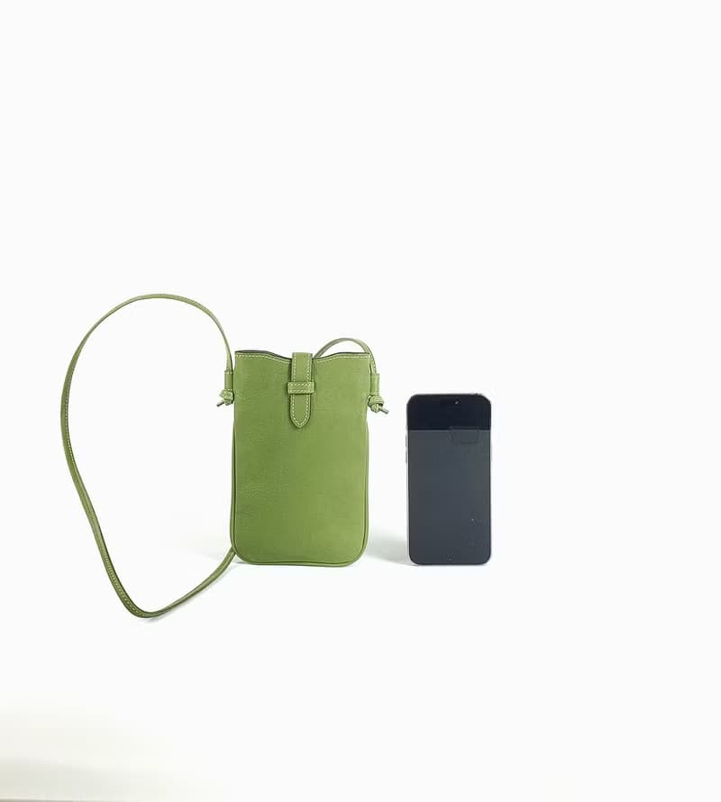 棕色  抹茶绿 黑  芥黃  四色輕巧便利手機包 生日情人節貼心禮物