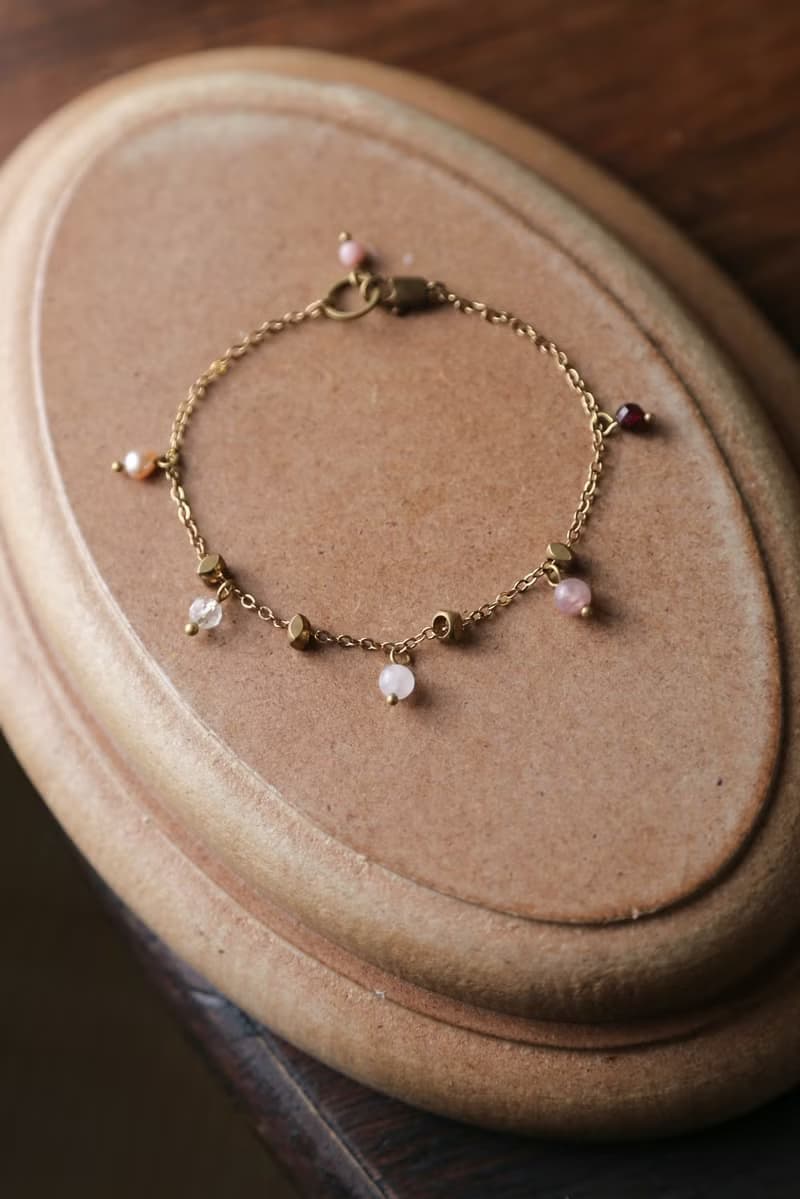 漸 - 水晶 礦石 手鍊 手環 (七款)